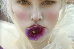 00-musetouch-okladka-09-2023