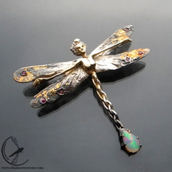 Dragonfly Queen - brooch