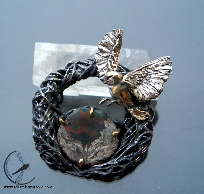 silver brooch with black opal and nightingales