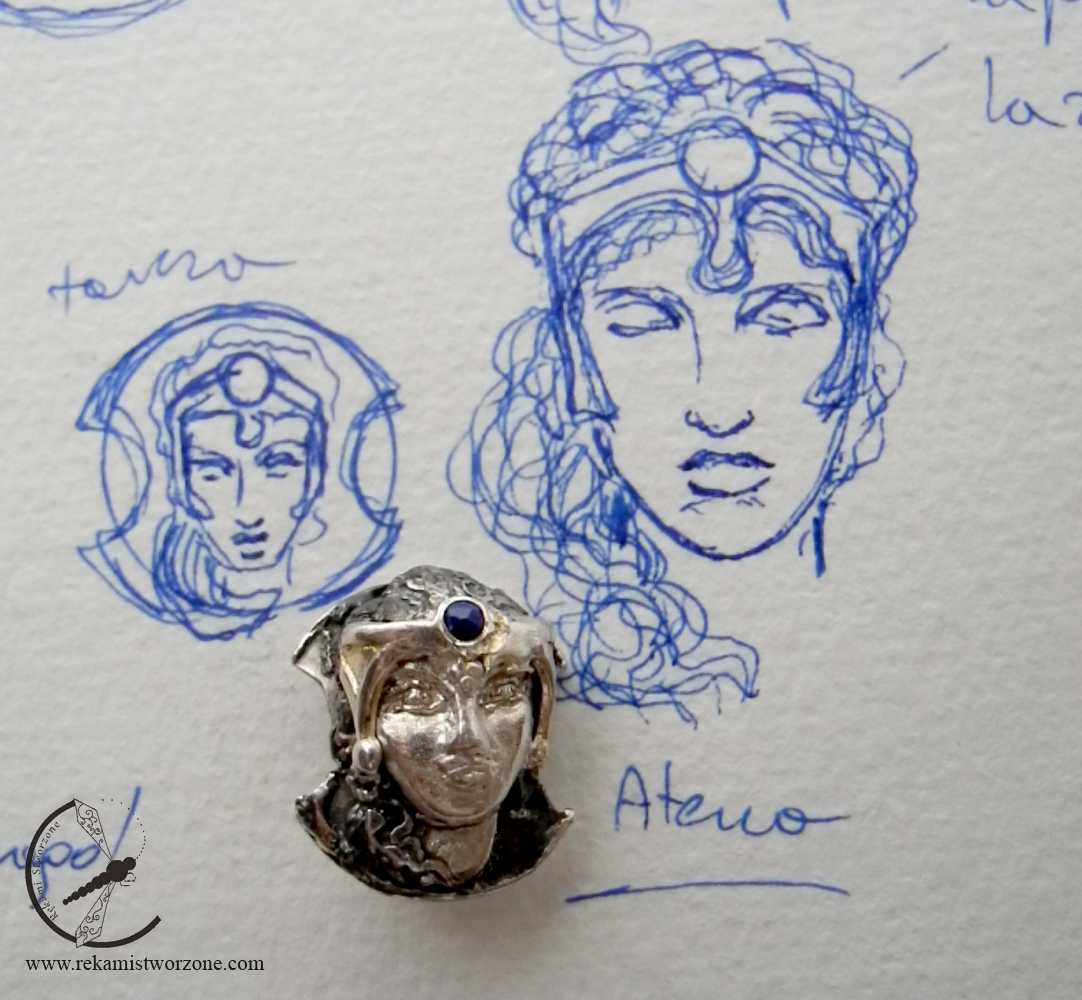 Athena – silver button from the “Gods of Olympus” series - Image 6